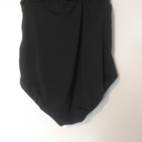 Time and True women's size 2X (20W-22W) black swimsuit - Picture 6 of 12